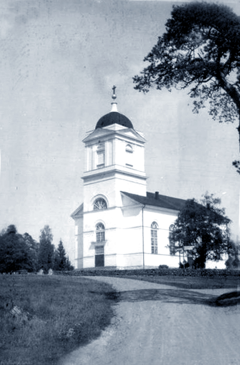 Muolaan kirkko sijaitsi Kirkkorannan kylässä, Kirkkojärven läheisellä mäellä.  Kirkko oli rakennettu vuosina 1849–1852.  Kirkon suunnitteli arkkitehti Ernst Lohrmann.   Kirkkon rakennusmateriaalina oli käytetty luonnonkiviä ja tiiliä.